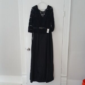 Adrianna Papell Black Lace Long Sleeve Dress